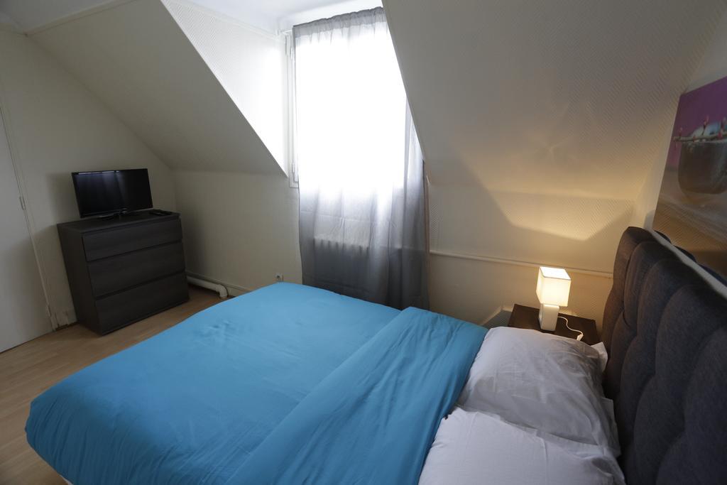Residences Paris Maillot Neuilly-sur-Seine Quarto foto